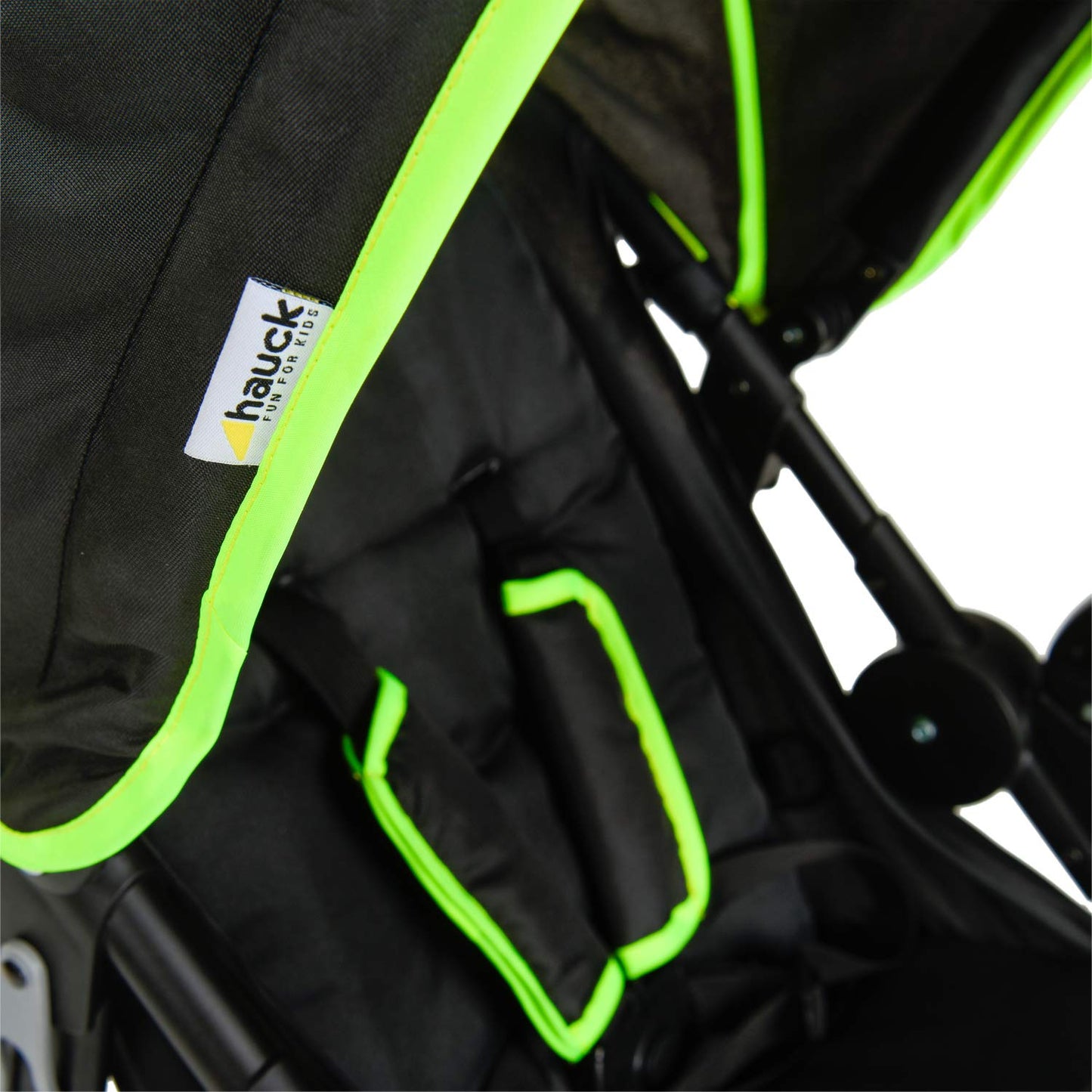Hauck Runner Dreirad-Buggy mit XL Lufträdern – Black